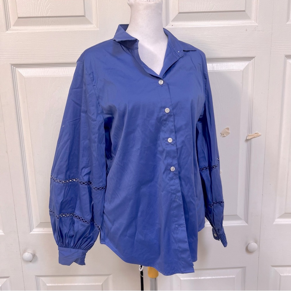 CHICO’S Cutwork Blue Blouse with Billowy Sleeves Size 0 Small NWT $99